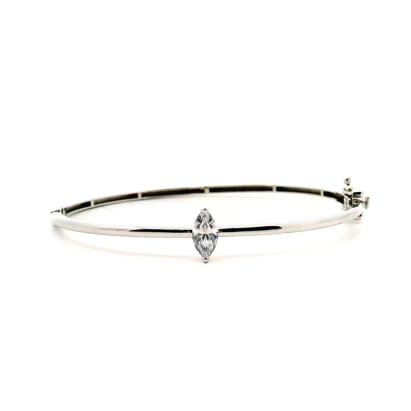 Bangle bracelet - No. 8647